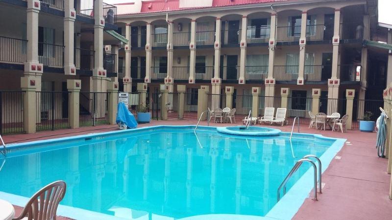 Super 8 By Wyndham Roseburg Hotel Exterior foto
